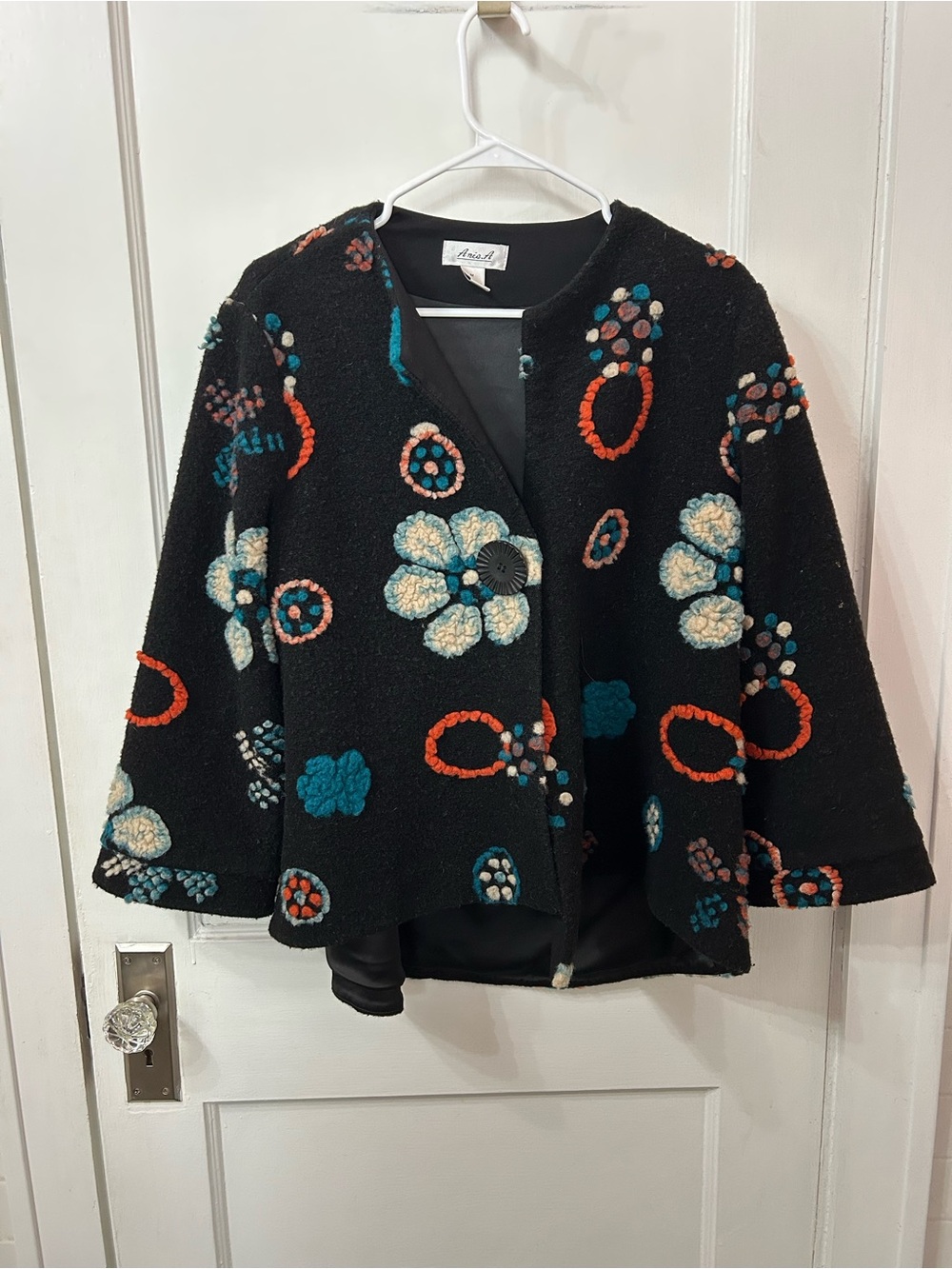 Black Floral Embroidered Women's Wool Jacket